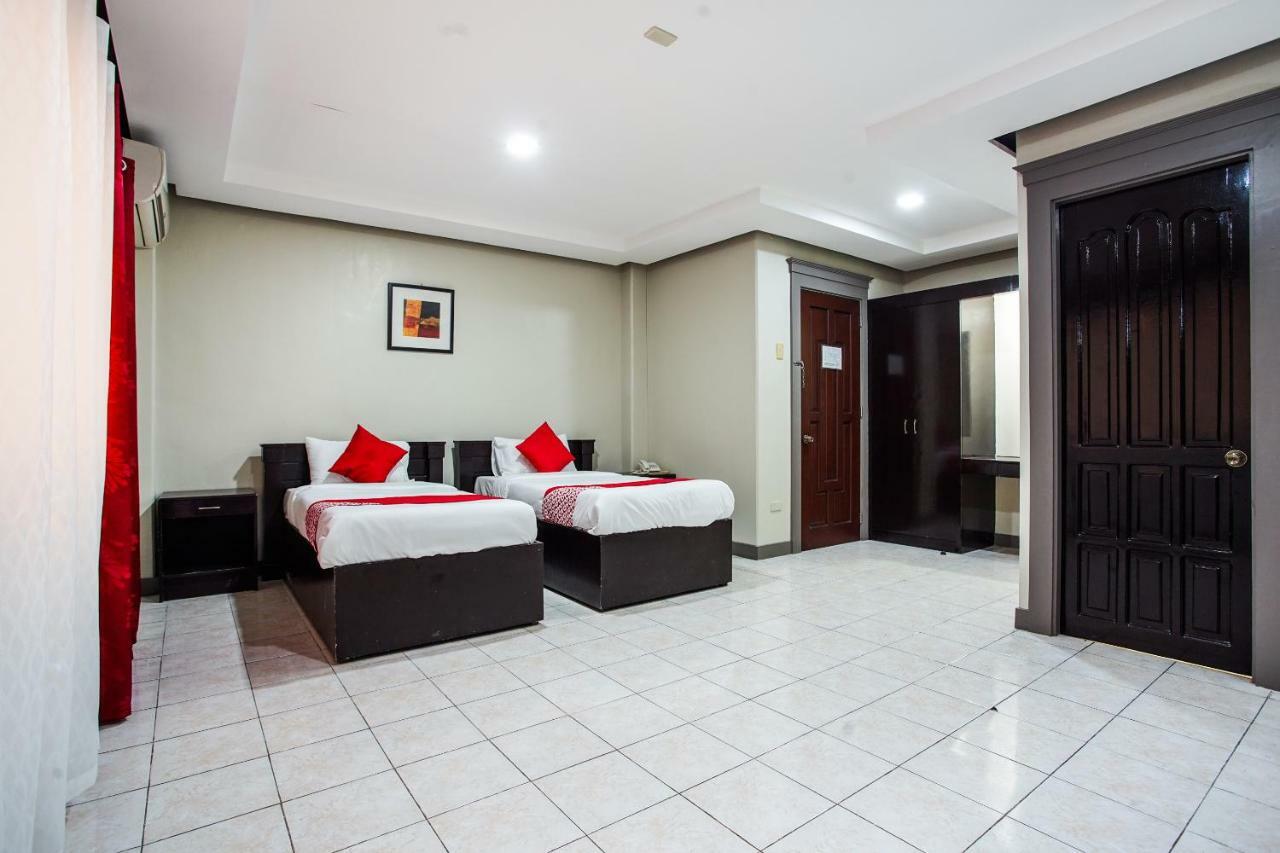 Oyo 192 Tcc Condo-Hostel Davao Luaran gambar
