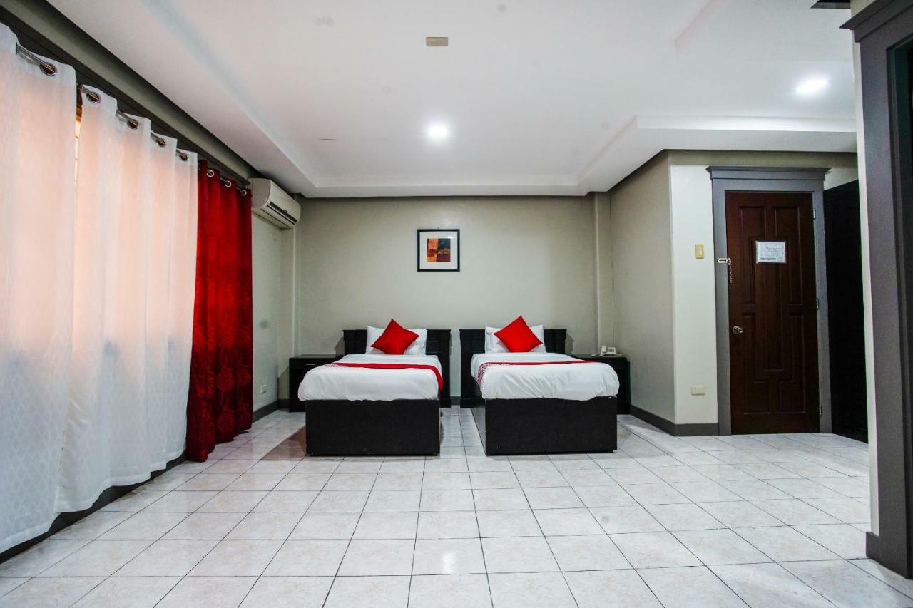 Oyo 192 Tcc Condo-Hostel Davao Luaran gambar